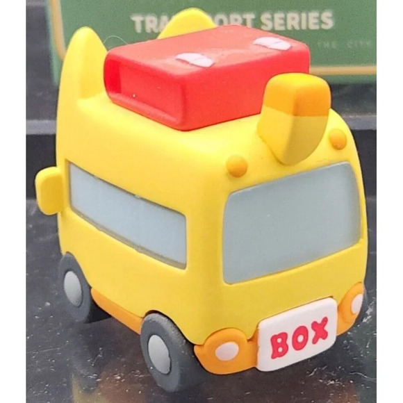 BOXCAT F.UN x RATOKIM Transport Series School Bus Mini Vinyl Figure - Picture 4 of 5